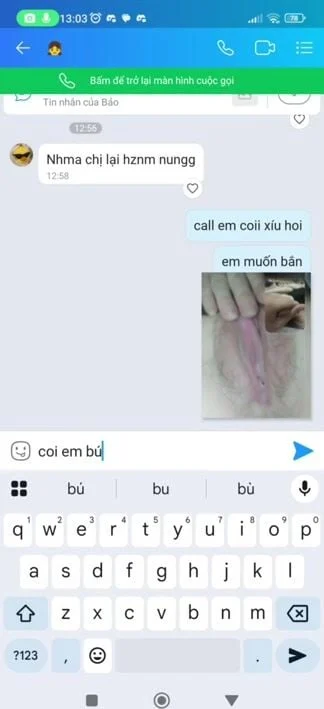 Học sinh lớp 11 video call sục cu với chị lớp 12