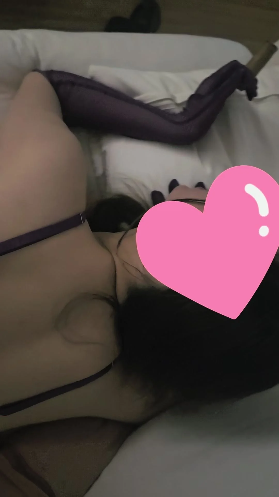 khoe-co-vo-hot-girl-cua-em-chan-dai-mong-to-lai-dam-vo-doi